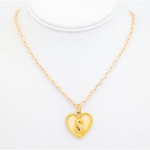 Vintage Heart Initial "S" Pendant Necklace 20 Inch - AB1 - Picture 2 of 3
